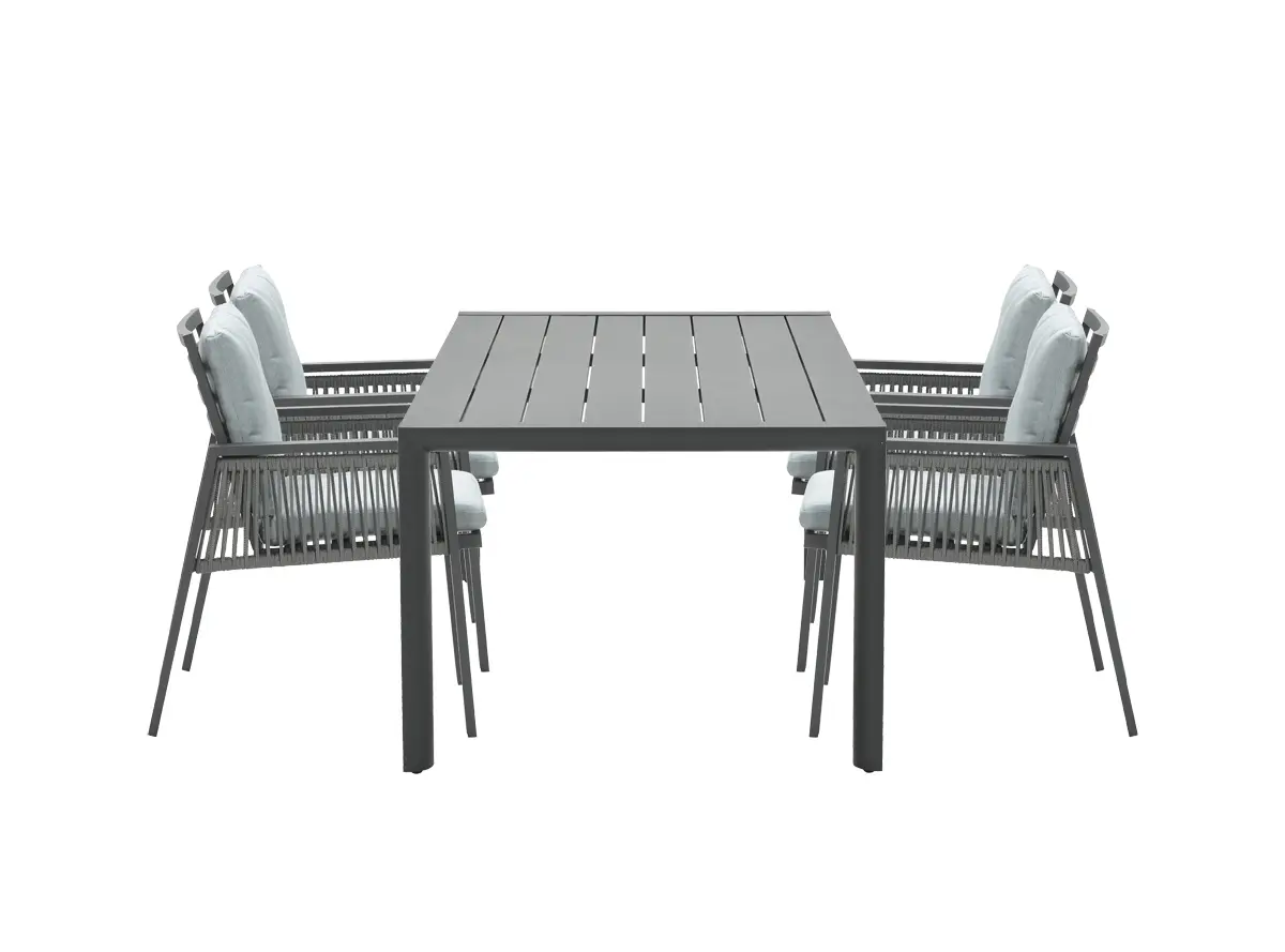 Ensemble de jardin cinq pièces – Chaises Andrea – Table Gosford – Garden Impressions
