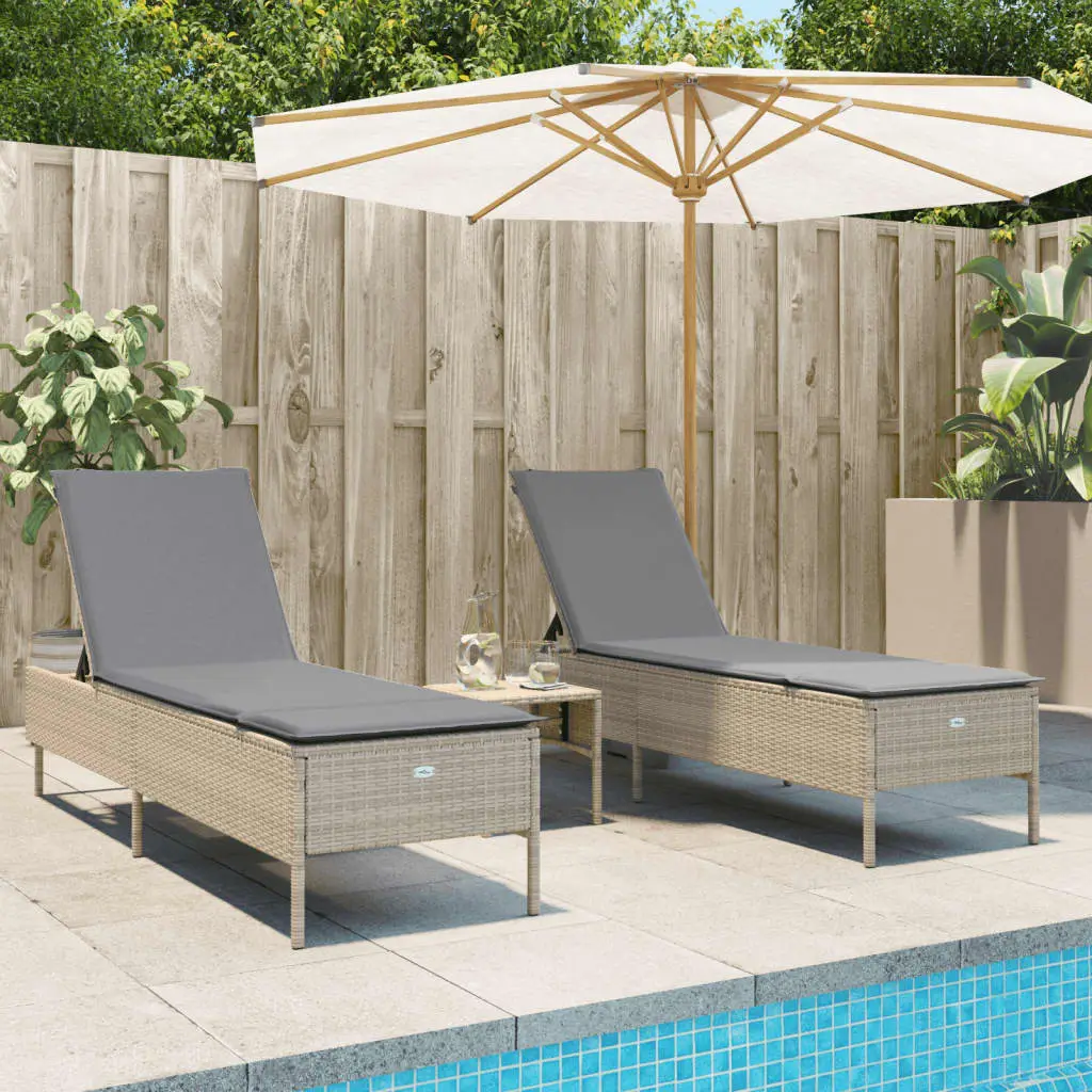 Ensemble Chaises Longues Résine Beige Dossier Inclinable Coussins Gris Clair – ComfortXL Outdoor Living