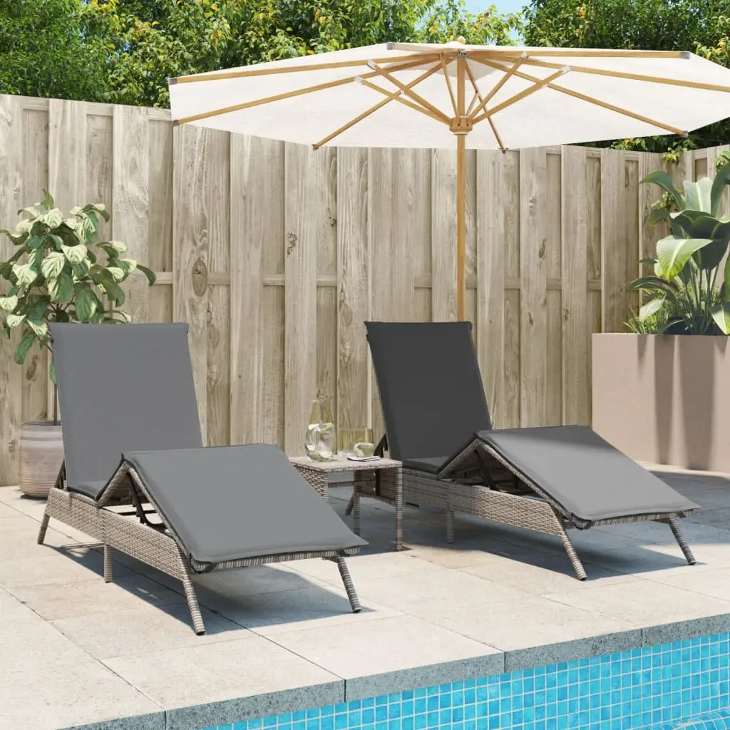 Ensemble Chaises Longues Résine Tressée Coussins Gris – ComfortXL Outdoor Living